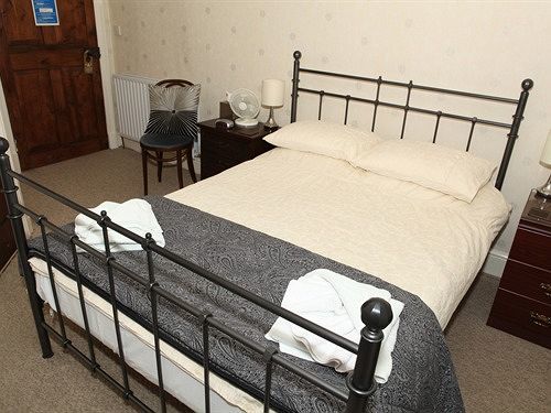 מלון Fitzwarine House Whittington מראה חיצוני תמונה